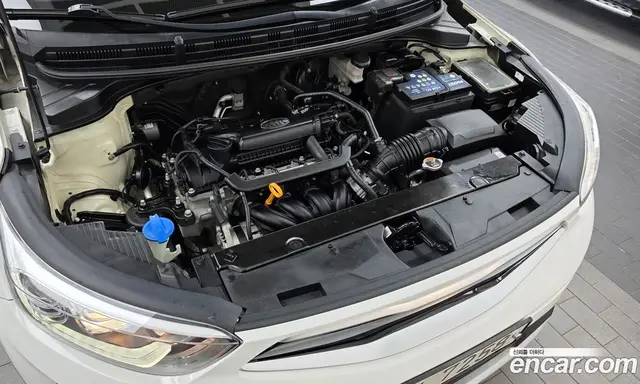 Kia Stonic 2018 1.4 АКПП, миниатюра 6