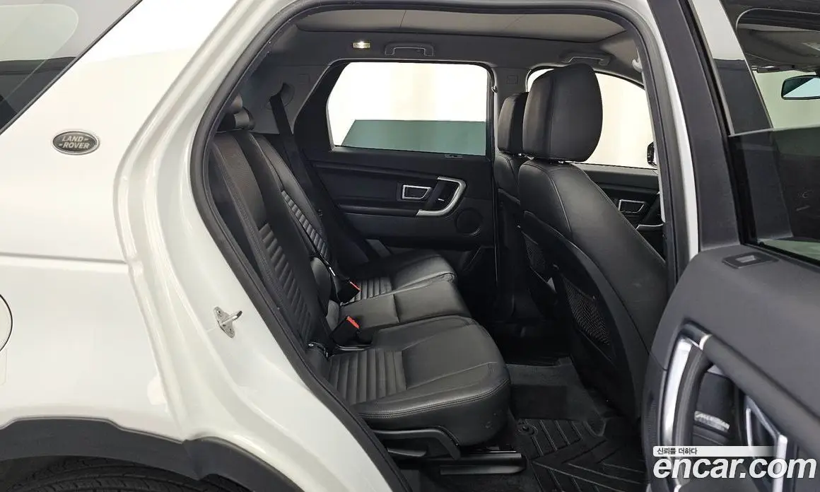 Land Rover Discovery Sport 2017 2.0 АКПП, фото 18