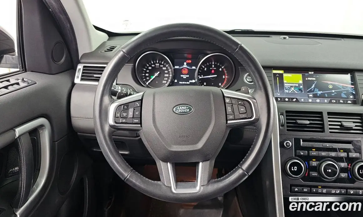 Land Rover Discovery Sport 2017 2.0 АКПП, фото 19