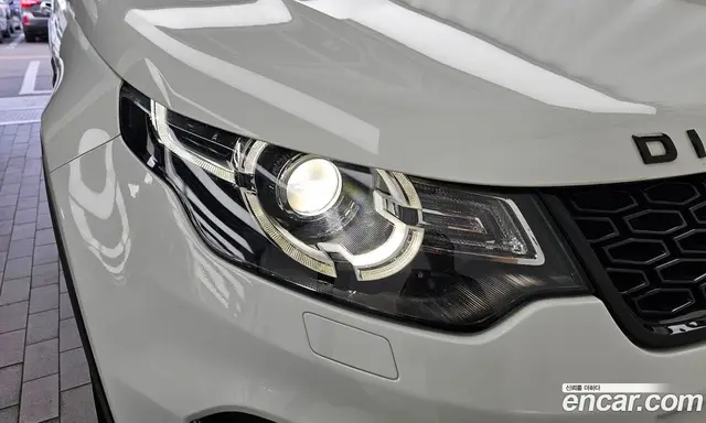 Land Rover Discovery Sport 2017 2.0 АКПП, миниатюра 8