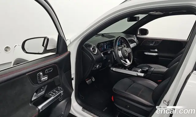 Mercedes-Benz GLB-Class 2021 2.0 АКПП, миниатюра 12