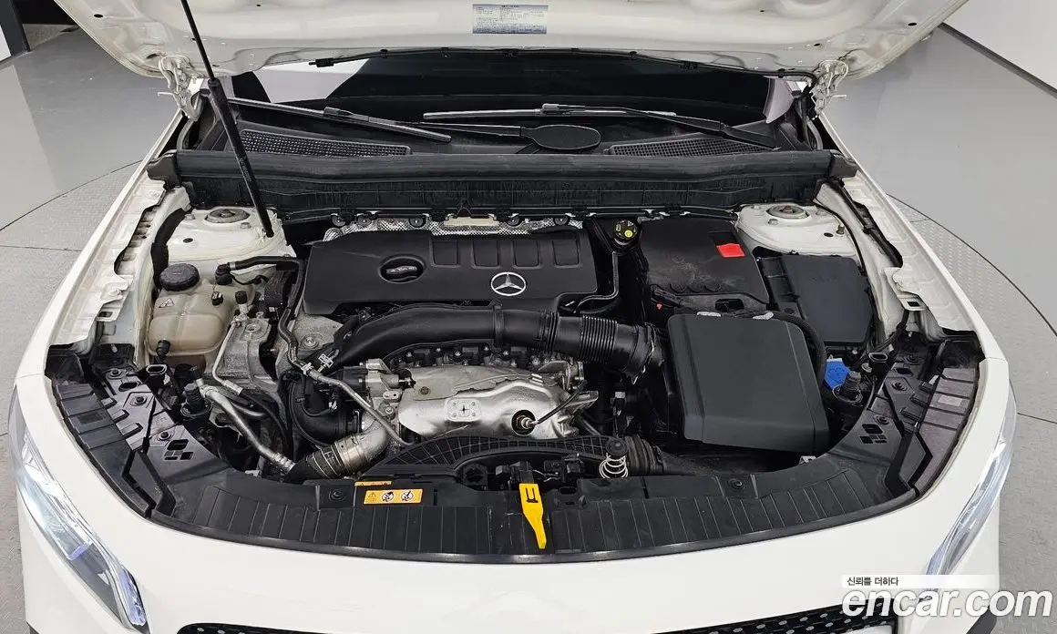 Mercedes-Benz GLB-Class 2021 2.0 АКПП, фото 5