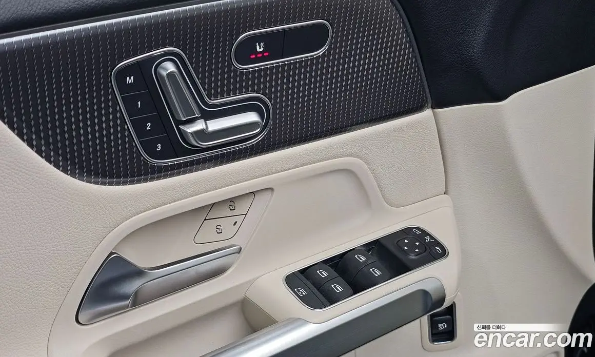 Mercedes-Benz GLB-Class 2022 1.9 АКПП, фото 16