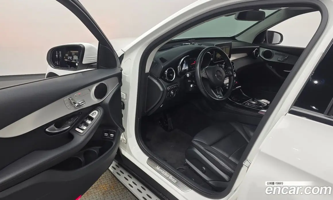 Mercedes-Benz GLC-Class 2018 2.0 АКПП, фото 13 Mercedes-Benz GLC-Class 2018 2.0 АКПП, фото 13