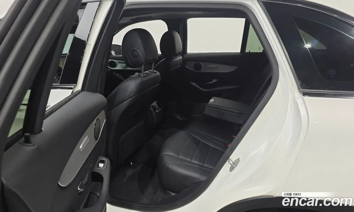 Mercedes-Benz GLC-Class 2018 2.0 АКПП, фото 16 Mercedes-Benz GLC-Class 2018 2.0 АКПП, фото 16