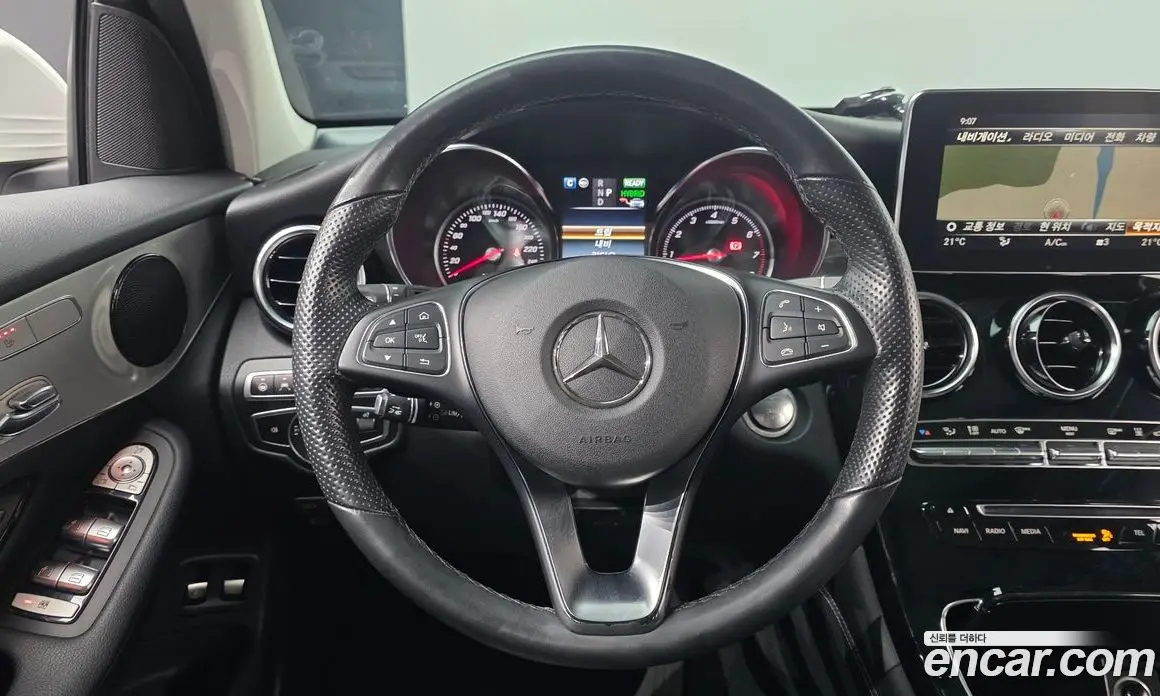 Mercedes-Benz GLC-Class 2018 2.0 АКПП, фото 20 Mercedes-Benz GLC-Class 2018 2.0 АКПП, фото 20