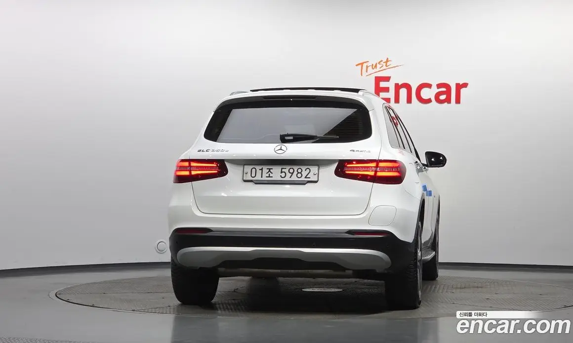 Mercedes-Benz GLC-Class 2018 2.0 АКПП, фото 4 Mercedes-Benz GLC-Class 2018 2.0 АКПП, фото 4