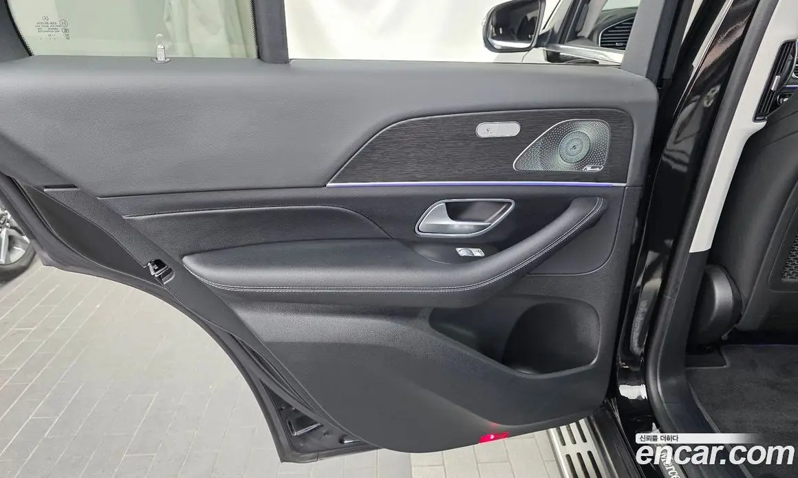Mercedes-Benz GLE-Class 2023 2.0 АКПП, фото 15