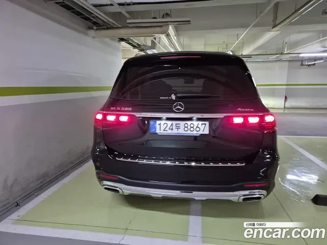 Mercedes-Benz GLS-Class 2024 4.0 АКПП, миниатюра 2