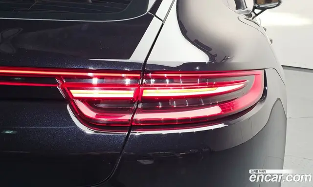 Porsche Panamera 2017 3.0 АКПП, миниатюра 9