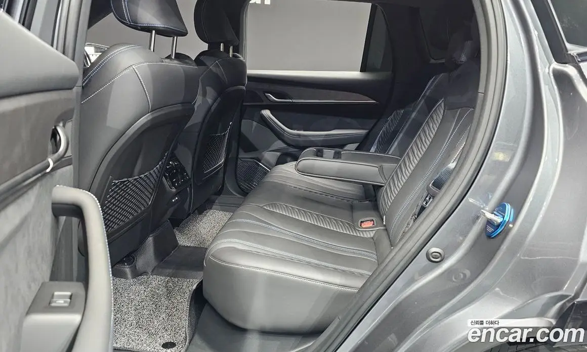 Renault (Samsung) Grand Koleos 2025 1.5 АКПП, фото 16