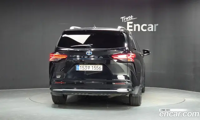 Toyota Sienna 2022 2.5 АКПП, миниатюра 3
