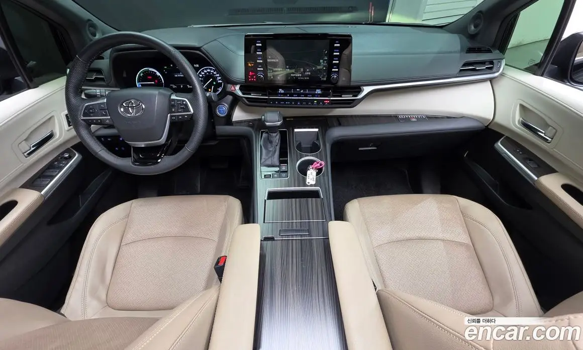 Toyota Sienna 2022 2.5 АКПП, фото 9