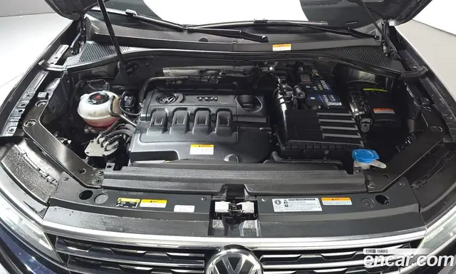 Volkswagen Tiguan 2018 2.0 АКПП, миниатюра 5