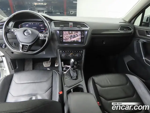 Volkswagen Tiguan 2020 2.0 АКПП, миниатюра 7