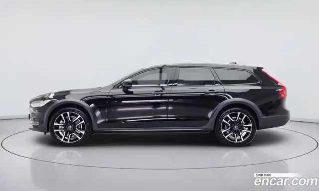 Volvo V90 2024 2.0 АКПП, миниатюра 3
