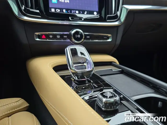 Volvo V90 2024 2.0 АКПП, миниатюра 10