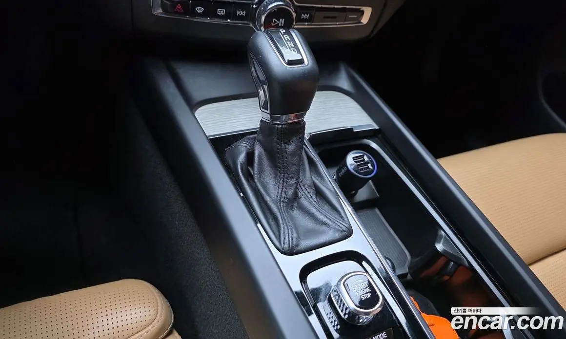 Volvo XC60 2018 2.0 АКПП, фото 11