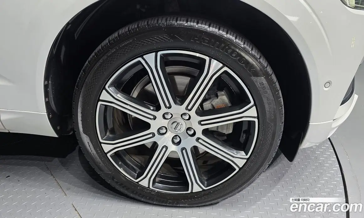 Volvo XC60 2018 2.0 АКПП, фото 6