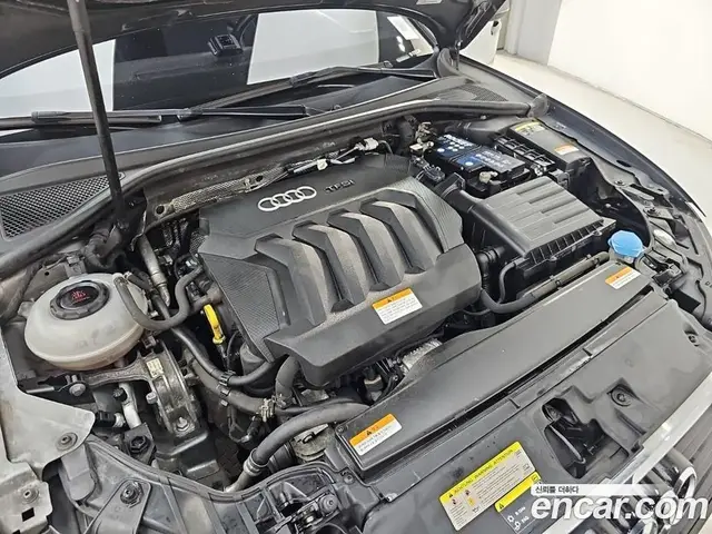 Audi A3 2018 2.0 АКПП, миниатюра 6