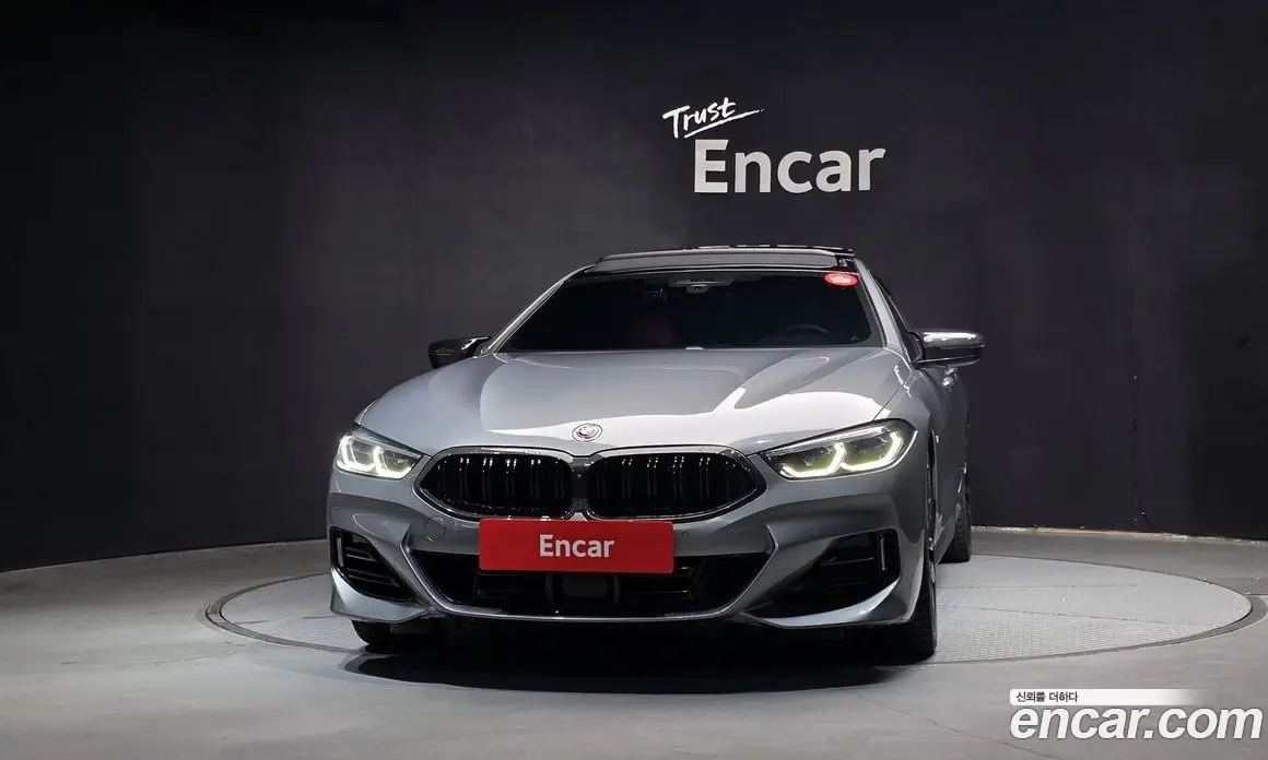 BMW 8 серия 2022 4.4 АКПП, фото 3