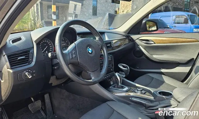 BMW X1 2014 2.0 АКПП, миниатюра 10