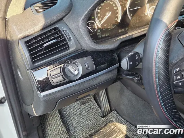 BMW X3 2016 2.0 АКПП, миниатюра 8 BMW X3 2016 2.0 АКПП, миниатюра 8