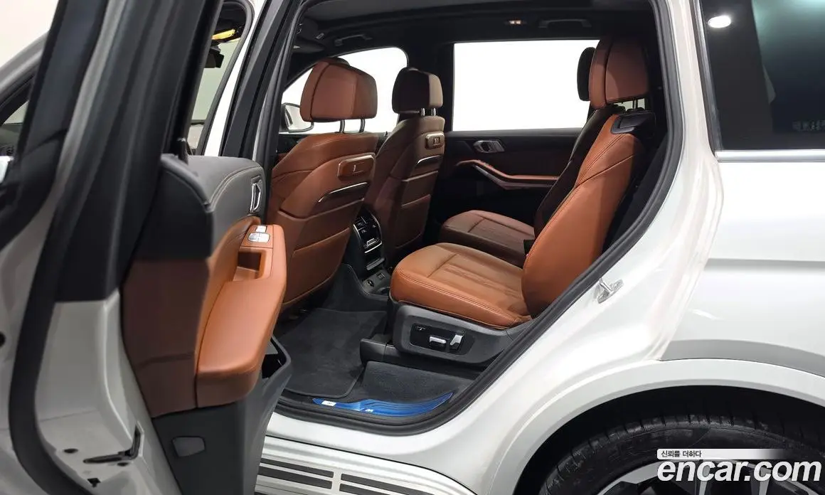 BMW X7 2024 3.0 АКПП, фото 16