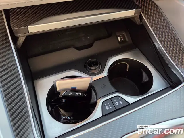 BMW XM 2023 4.4 АКПП, миниатюра 10