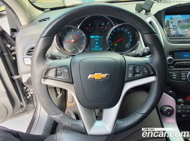 Chevrolet Cruze 2015 1.4 АКПП, миниатюра 4 Chevrolet Cruze 2015 1.4 АКПП, миниатюра 4