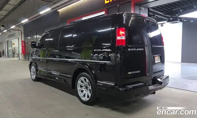 Chevrolet Express Van 2019 6.0 АКПП, миниатюра 2