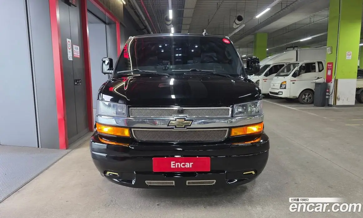 Chevrolet Express Van 2019 6.0 АКПП, фото 3