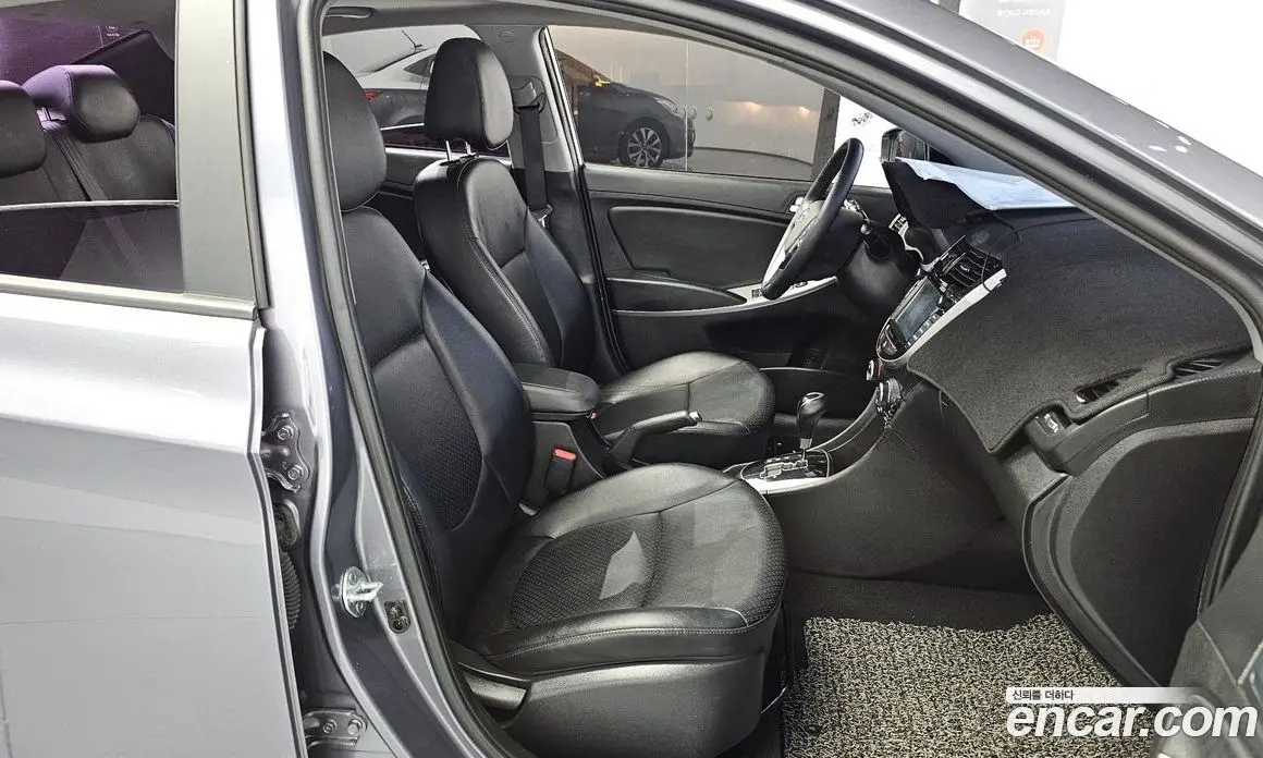 Hyundai Accent 2015 1.6 АКПП, фото 12