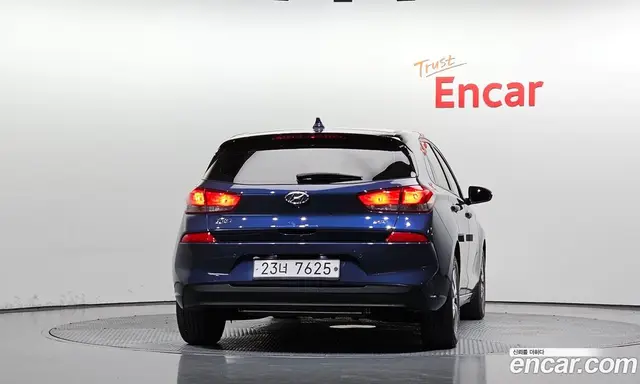 Hyundai i30 2017 1.4 АКПП, миниатюра 3