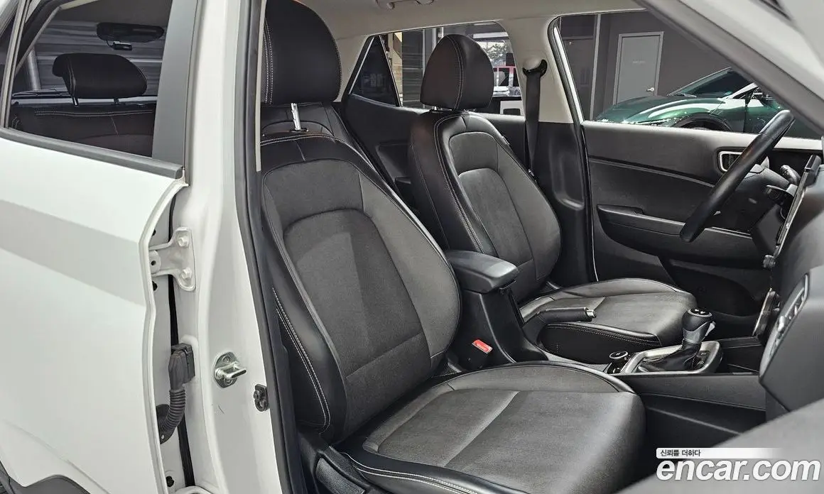 Hyundai Venue 2019 1.6 АКПП, фото 11