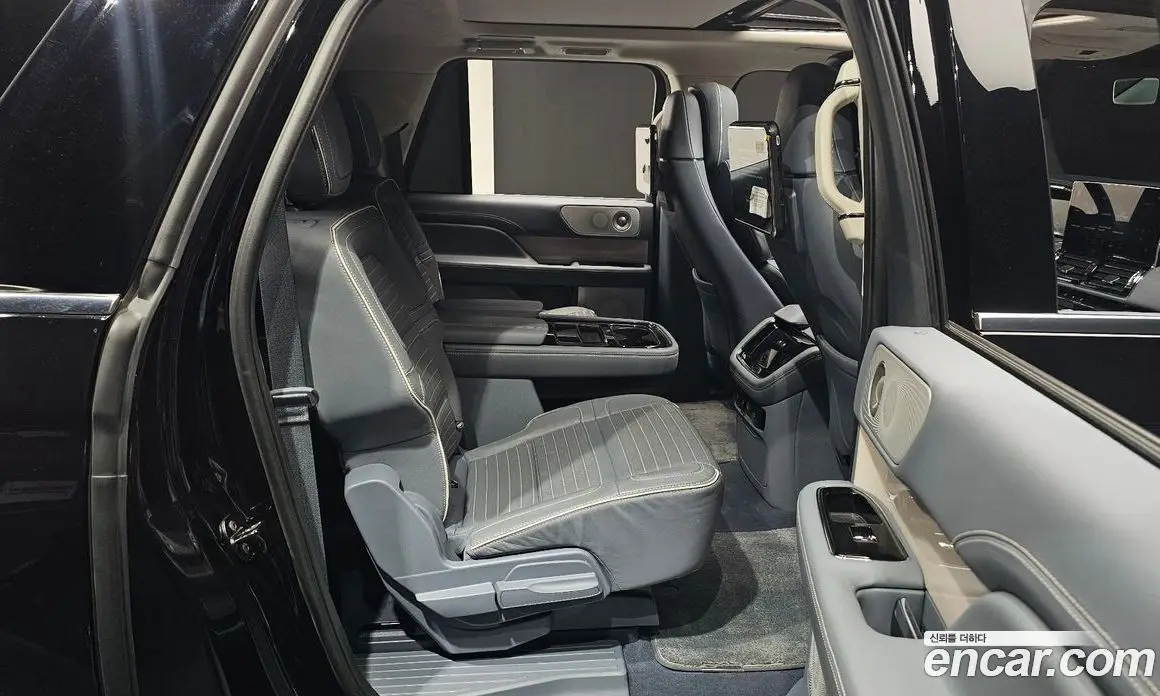 Lincoln Navigator 2022 3.5 АКПП, фото 17