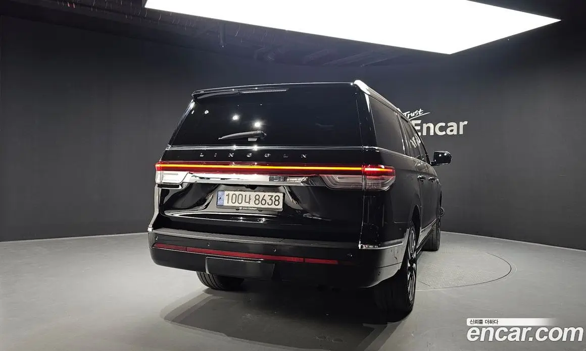 Lincoln Navigator 2022 3.5 АКПП, фото 4