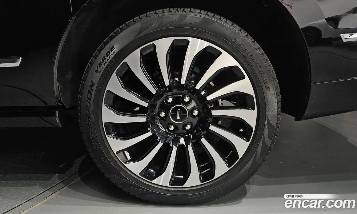 Lincoln Navigator 2022 3.5 АКПП, фото 7
