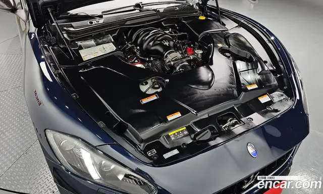Maserati GranTurismo 2018 4.7 АКПП, миниатюра 6