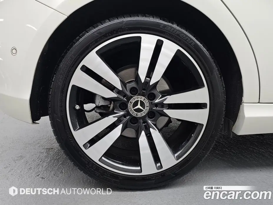 Mercedes-Benz A-Class 2018 1.6 АКПП, фото 5
