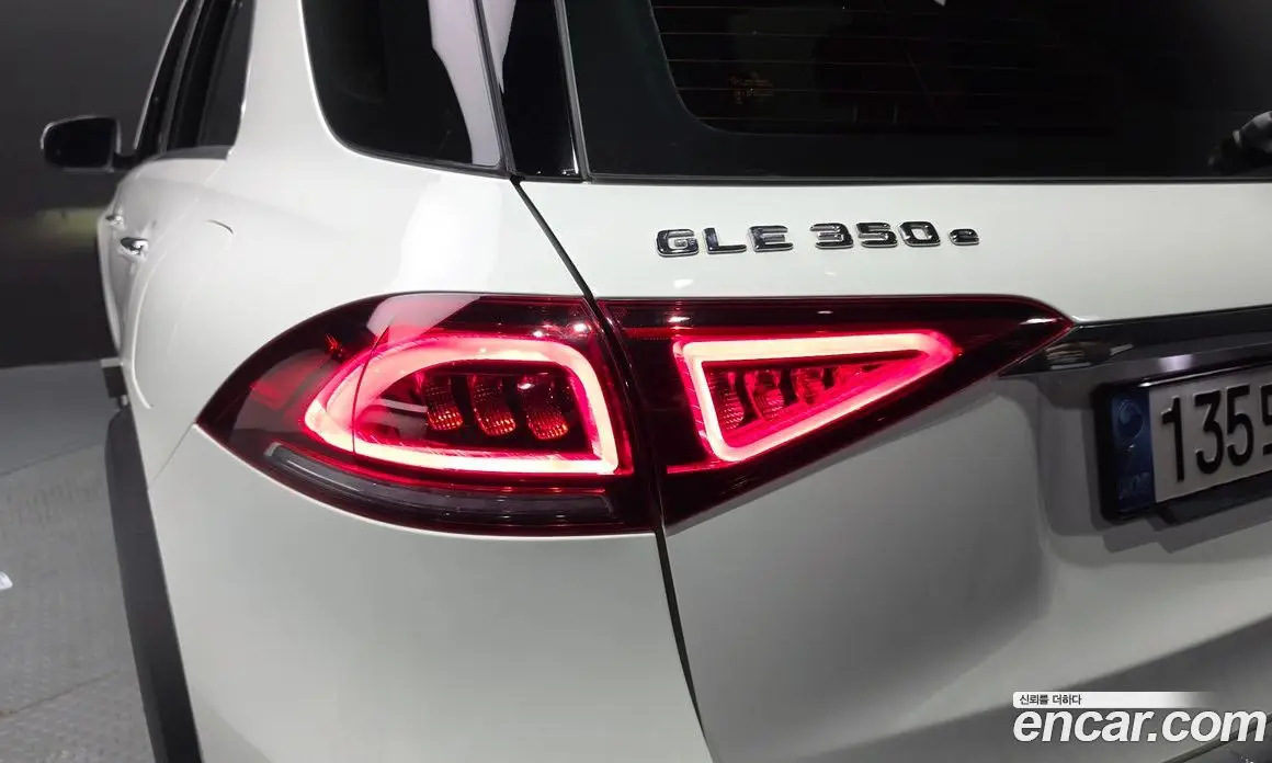 Mercedes-Benz GLE-Class 2022 2.0 АКПП, фото 9
