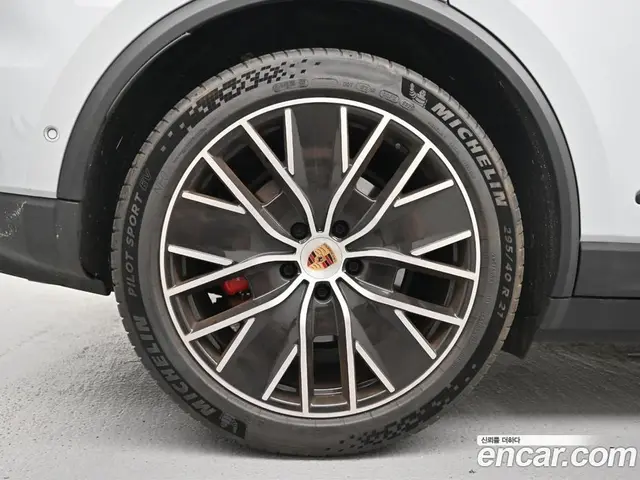 Porsche Macan 2025 0.2 АКПП, миниатюра 5