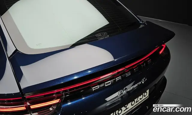 Porsche Panamera 2018 3.0 АКПП, миниатюра 8