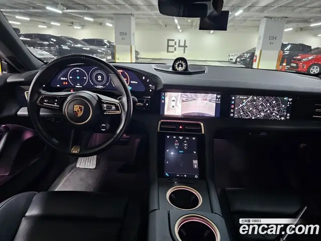 Porsche Taycan 2022 0.1 АКПП, миниатюра 7