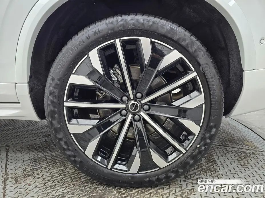 Volvo XC90 2025 2.0 АКПП, фото 20 Volvo XC90 2025 2.0 АКПП, фото 20