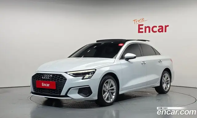 Audi A3, 2022, 33 950 км