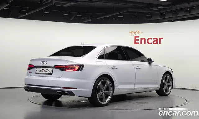 Audi A4 2019 2.0 АКПП, миниатюра 2