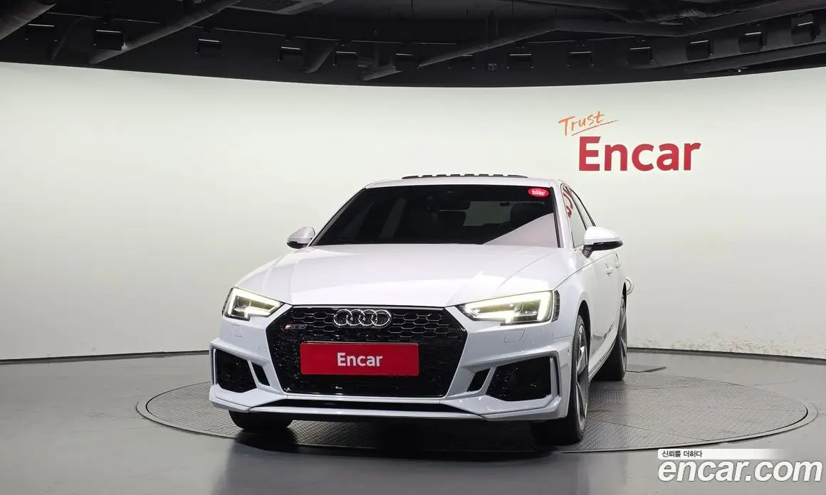 Audi A4 2019 2.0 АКПП, фото 3