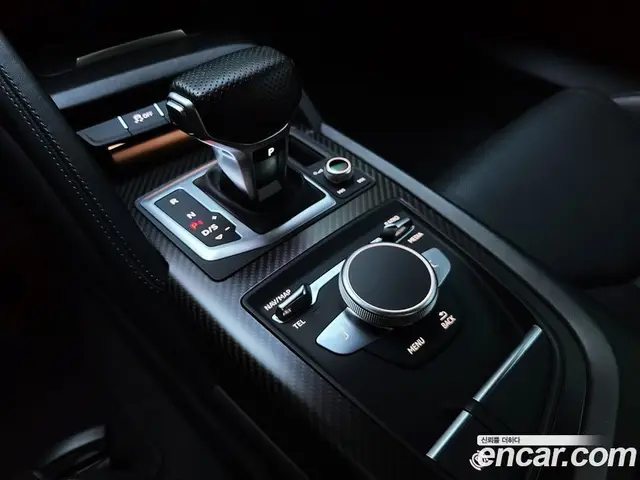 Audi R8 2017 5.2 АКПП, миниатюра 12