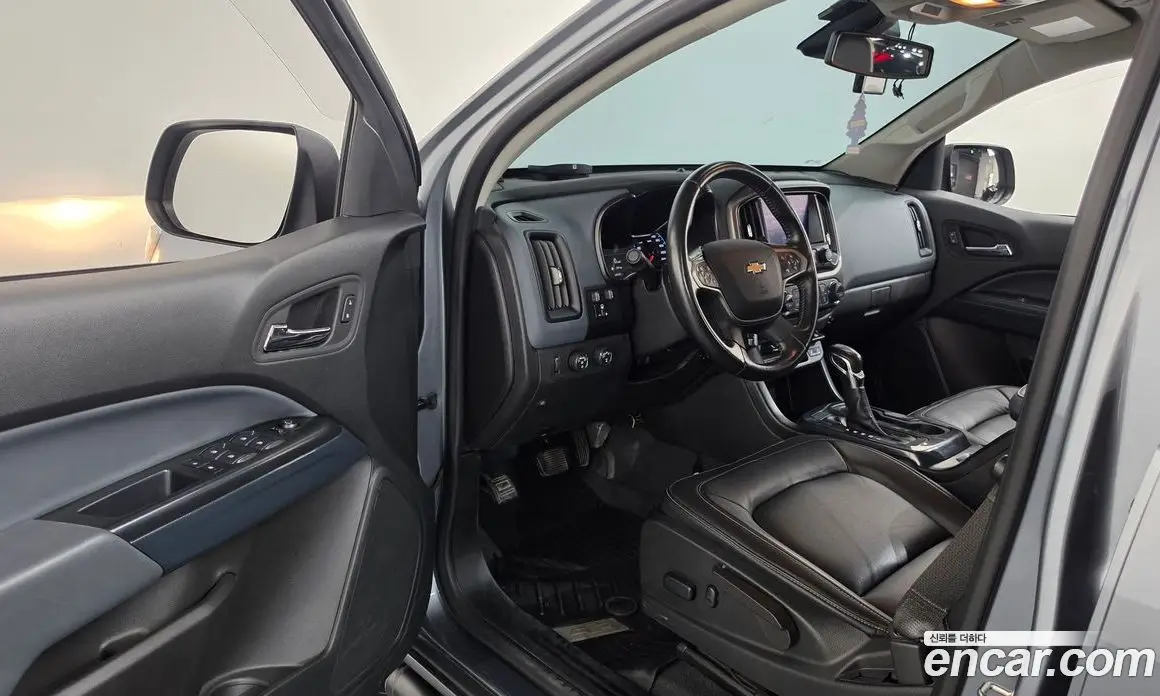 Chevrolet Colorado 2022 3.6 АКПП, фото 13
